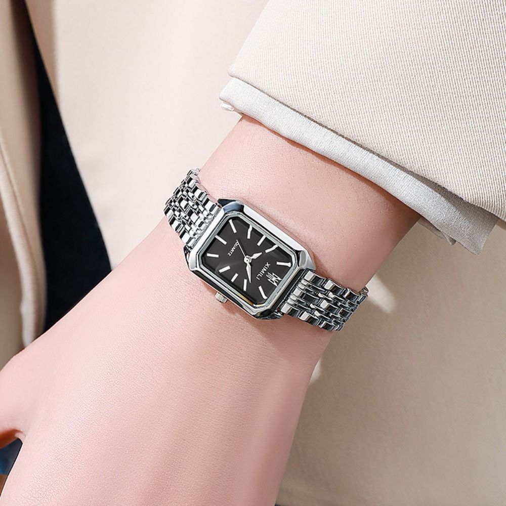 Montres à quartz en acier inox - Canvas Strap Watch avis et prix
