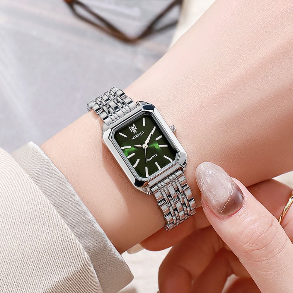 Montres à quartz en acier inox - Canvas Strap Watch avis et prix